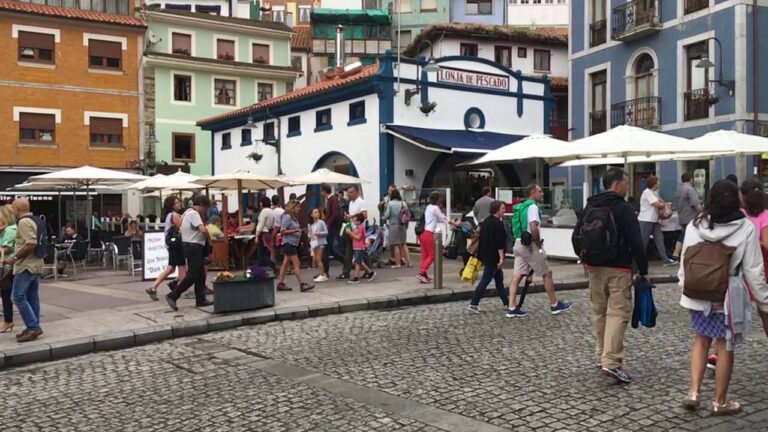 Bares de Moda en Muros de Nal&oacute;n